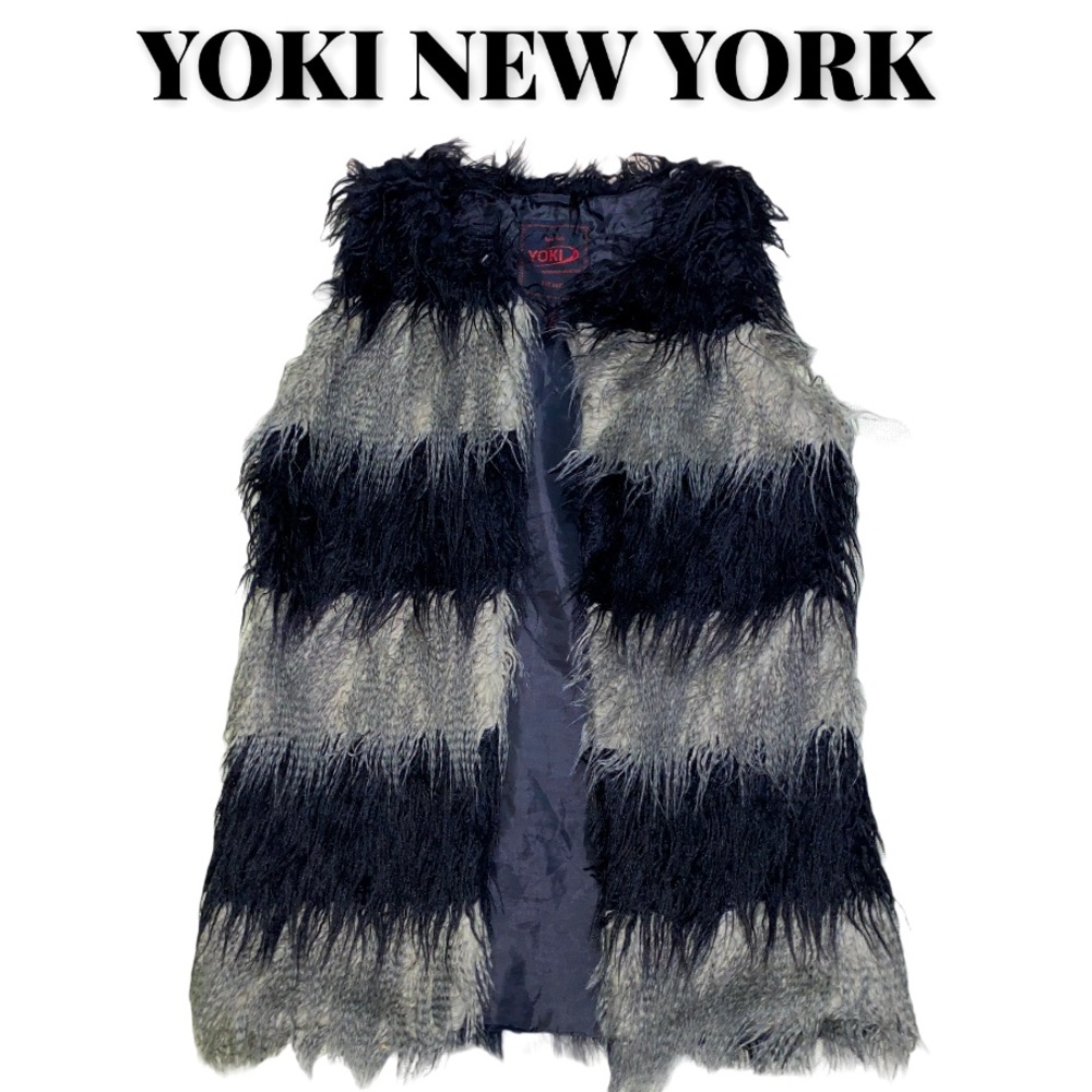 NWOT Yoki New York Faux Fur Vest, Size Small